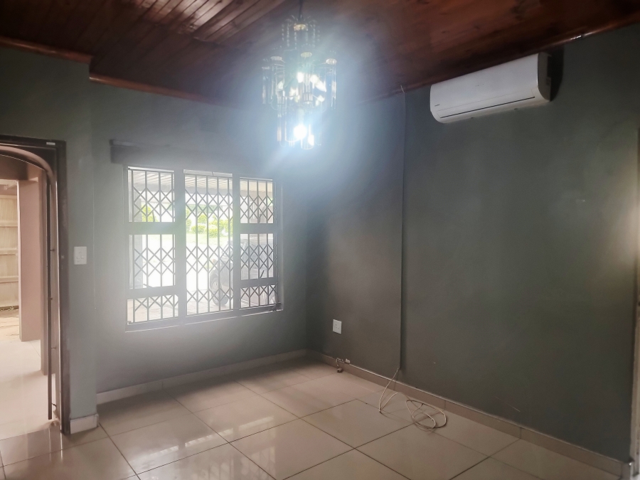 3 Bedroom Property for Sale in Ngwelezana KwaZulu-Natal