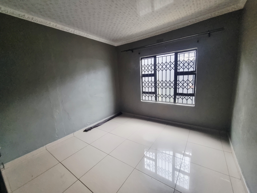 3 Bedroom Property for Sale in Ngwelezana KwaZulu-Natal