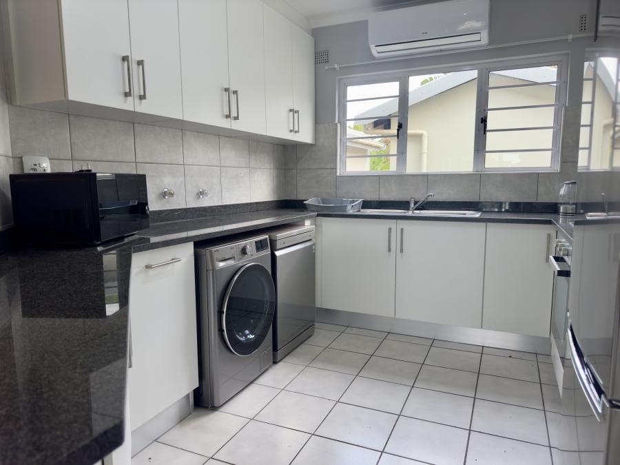 To Let 3 Bedroom Property for Rent in Deepdene KwaZulu-Natal