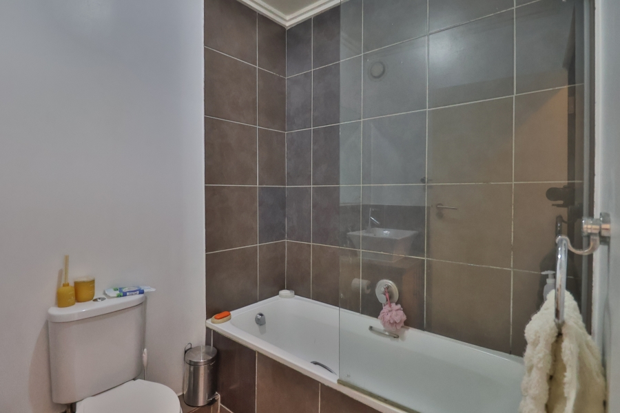 To Let 2 Bedroom Property for Rent in Sherwood KwaZulu-Natal