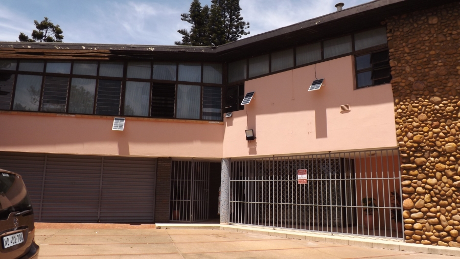 6 Bedroom Property for Sale in Merewent KwaZulu-Natal