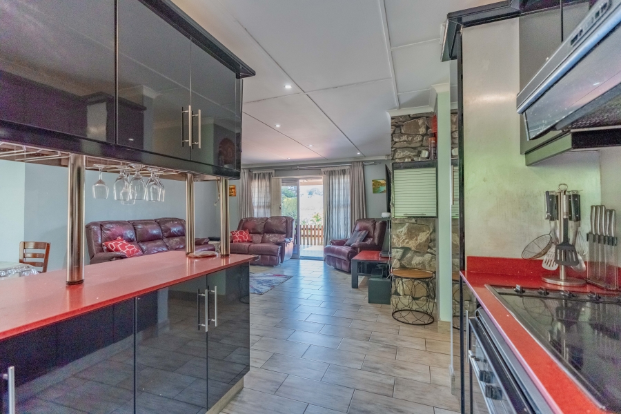 3 Bedroom Property for Sale in Sherwood KwaZulu-Natal