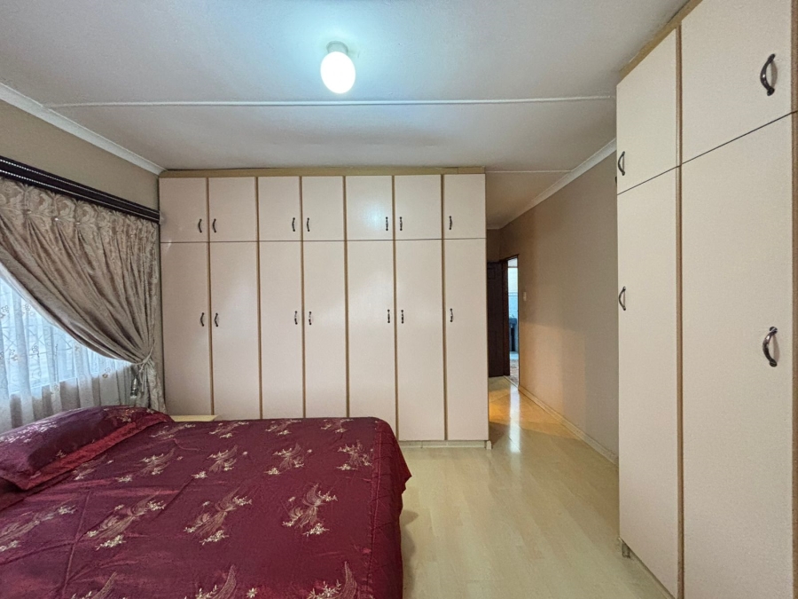 4 Bedroom Property for Sale in Sea Cow Lake KwaZulu-Natal