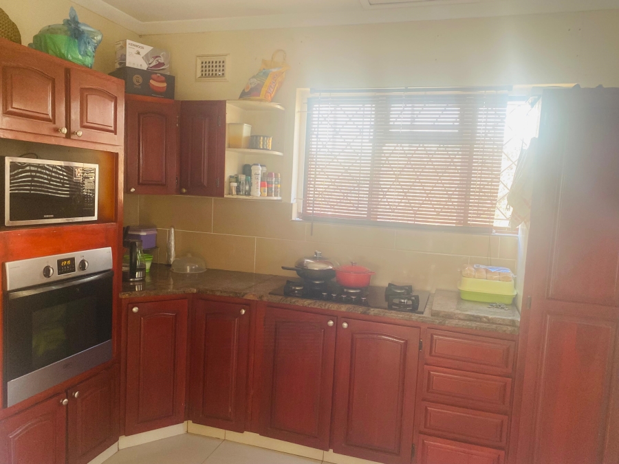 3 Bedroom Property for Sale in Carrington Heights KwaZulu-Natal