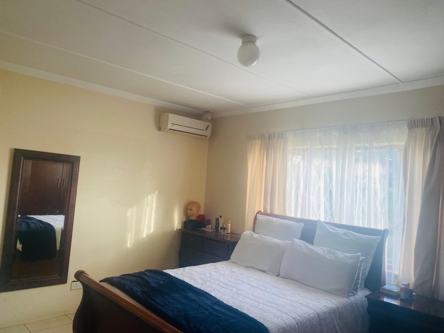 3 Bedroom Property for Sale in Carrington Heights KwaZulu-Natal