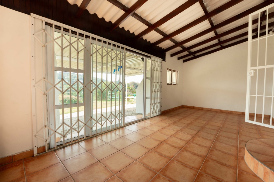 2 Bedroom Property for Sale in Elysium KwaZulu-Natal