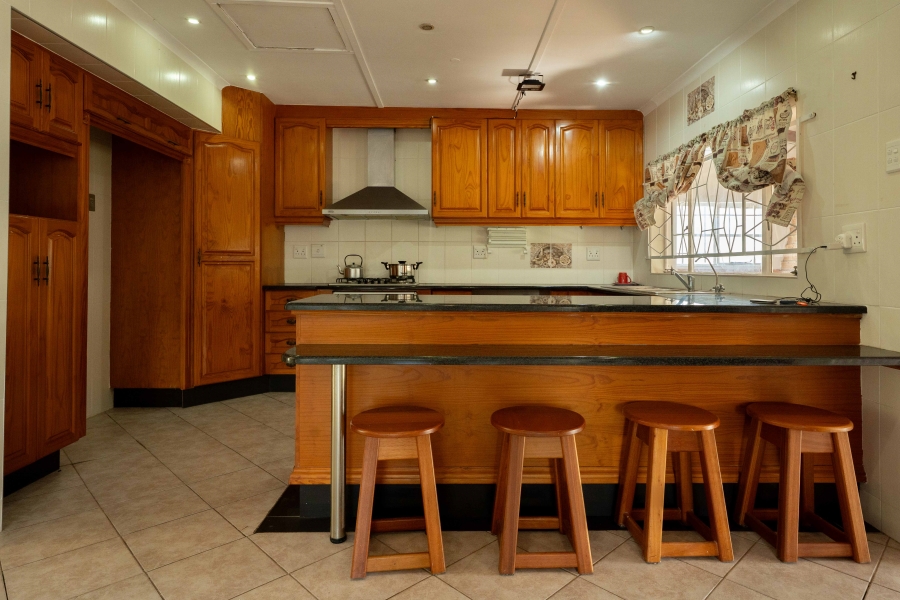 2 Bedroom Property for Sale in Elysium KwaZulu-Natal