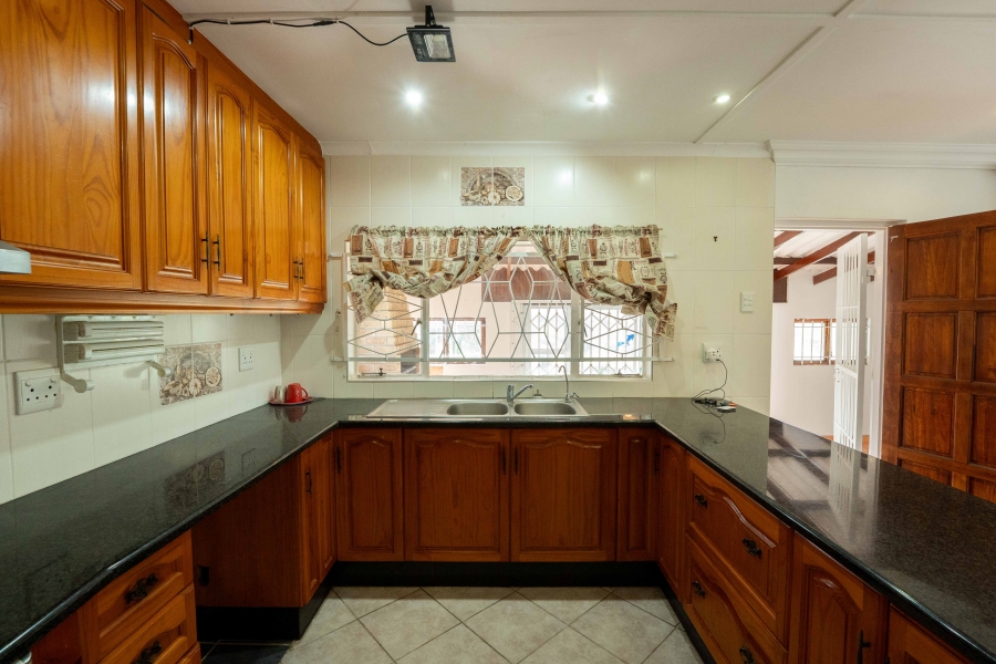 2 Bedroom Property for Sale in Elysium KwaZulu-Natal