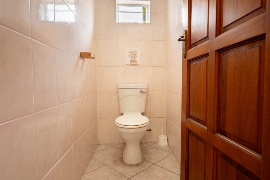 2 Bedroom Property for Sale in Elysium KwaZulu-Natal