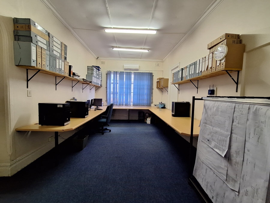 4 Bedroom Property for Sale in Glenwood KwaZulu-Natal