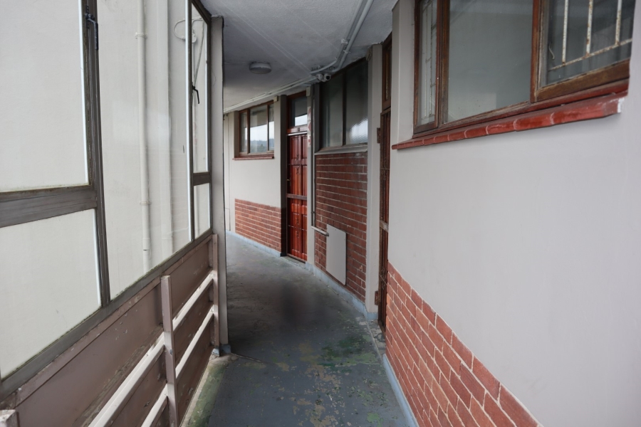 To Let 1 Bedroom Property for Rent in Pinetown KwaZulu-Natal