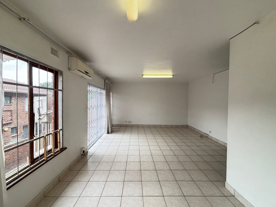 4 Bedroom Property for Sale in Reservoir Hills KwaZulu-Natal