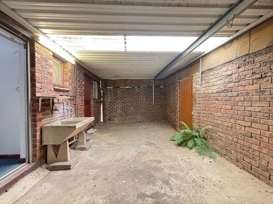 4 Bedroom Property for Sale in Reservoir Hills KwaZulu-Natal