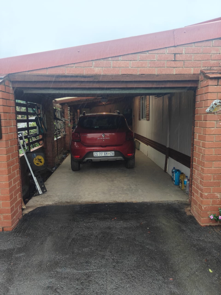 2 Bedroom Property for Sale in Inchanga KwaZulu-Natal