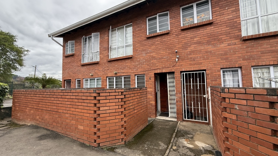 2 Bedroom Property for Sale in Prestbury KwaZulu-Natal