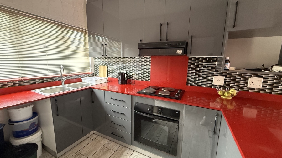 2 Bedroom Property for Sale in Prestbury KwaZulu-Natal