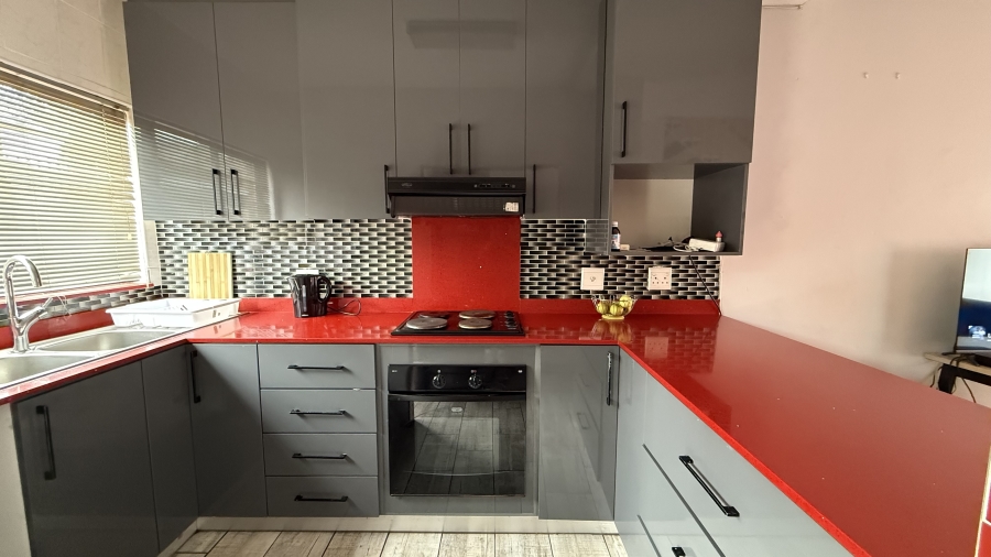 2 Bedroom Property for Sale in Prestbury KwaZulu-Natal