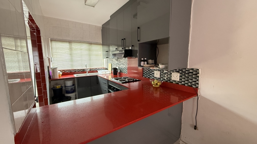 2 Bedroom Property for Sale in Prestbury KwaZulu-Natal