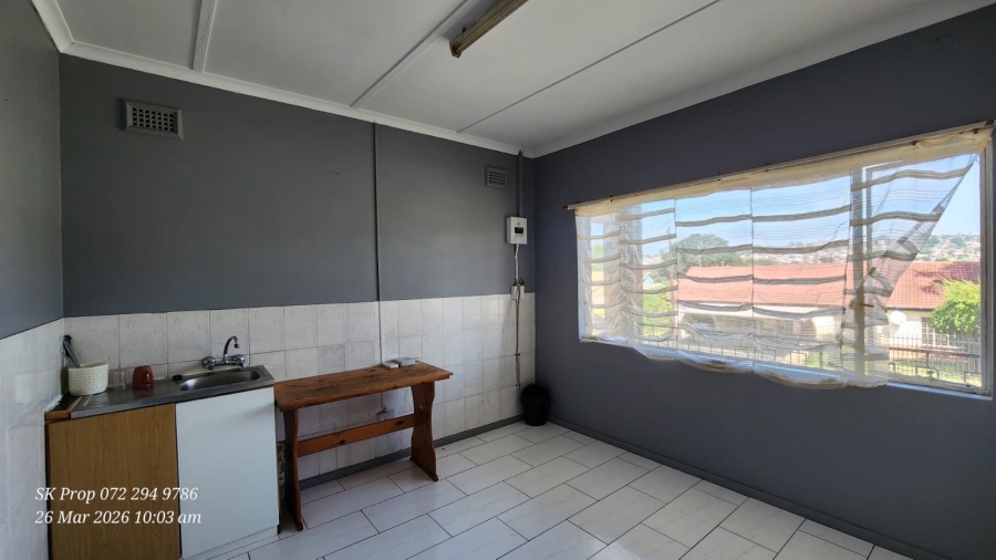 To Let 2 Bedroom Property for Rent in Newholme KwaZulu-Natal