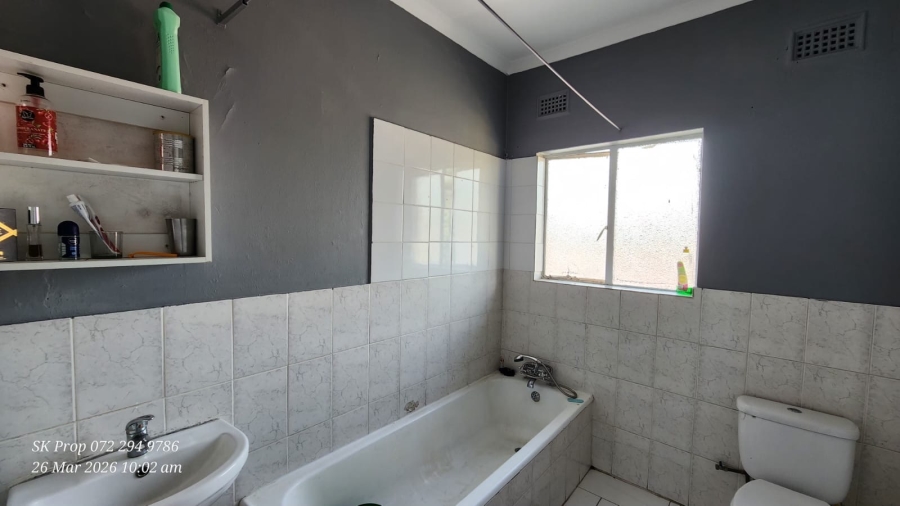 To Let 2 Bedroom Property for Rent in Newholme KwaZulu-Natal