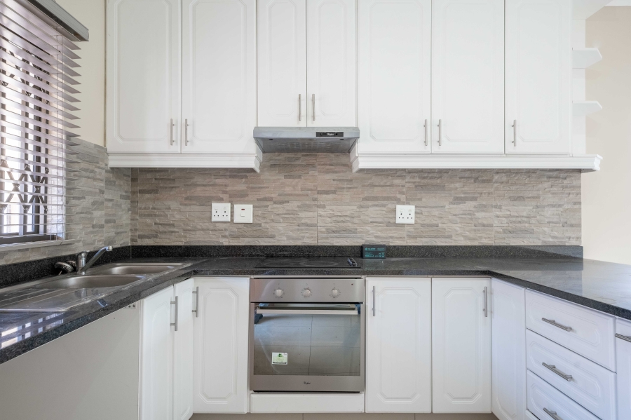 2 Bedroom Property for Sale in Amanzimtoti KwaZulu-Natal