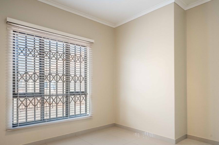 2 Bedroom Property for Sale in Amanzimtoti KwaZulu-Natal