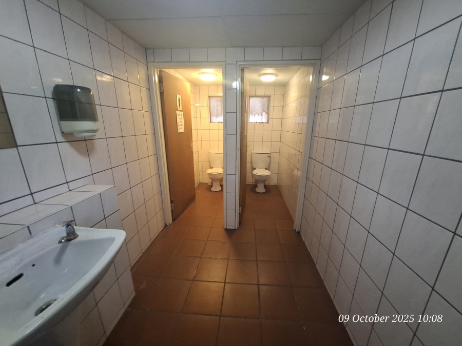 To Let Commercial Property for Rent in Newcastle KwaZulu-Natal