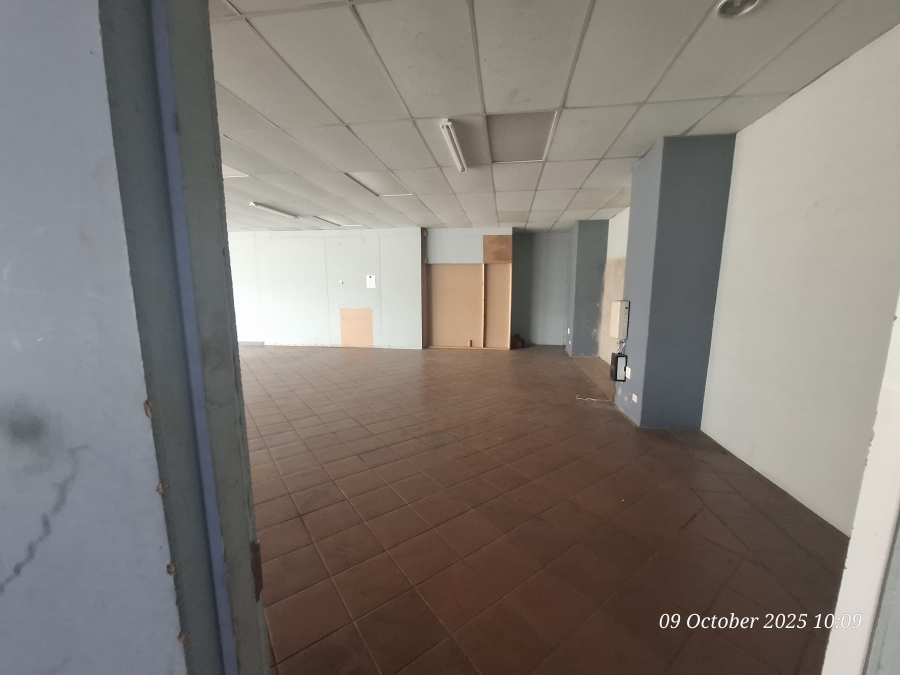 To Let Commercial Property for Rent in Newcastle KwaZulu-Natal
