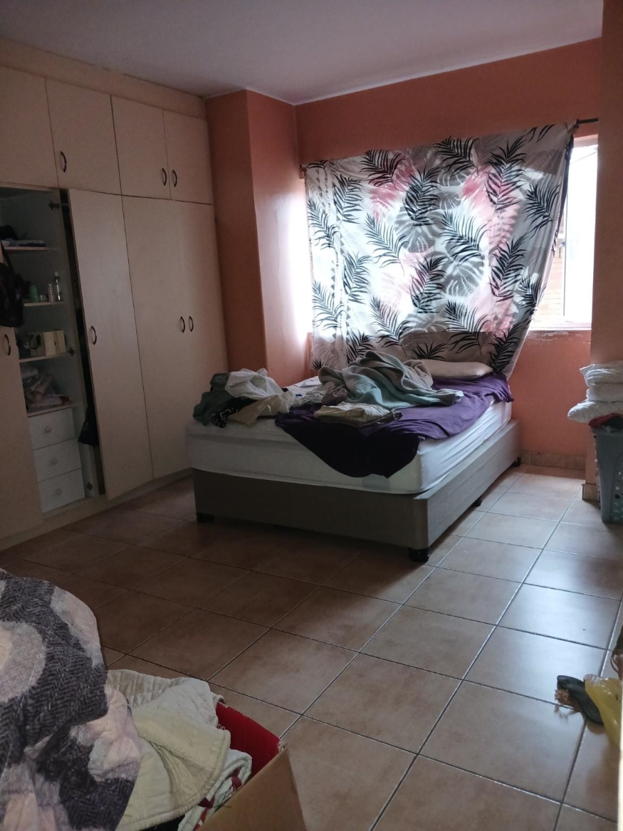 2 Bedroom Property for Sale in Umbilo KwaZulu-Natal