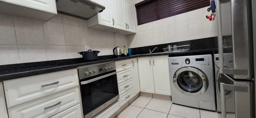 To Let 2 Bedroom Property for Rent in Glenwood KwaZulu-Natal