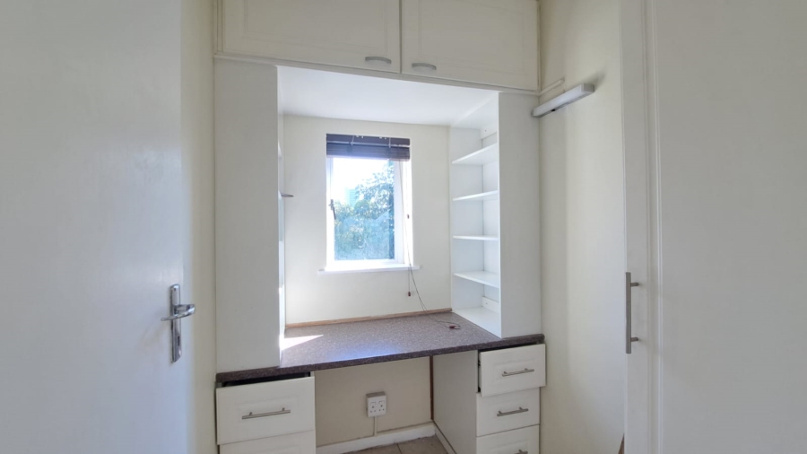 To Let 2 Bedroom Property for Rent in Glenwood KwaZulu-Natal