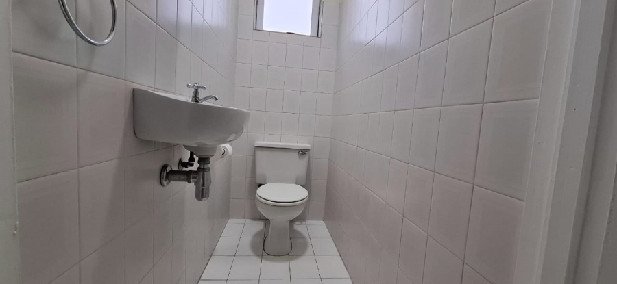 To Let 2 Bedroom Property for Rent in Glenwood KwaZulu-Natal