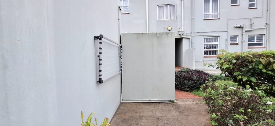 To Let 2 Bedroom Property for Rent in Glenwood KwaZulu-Natal