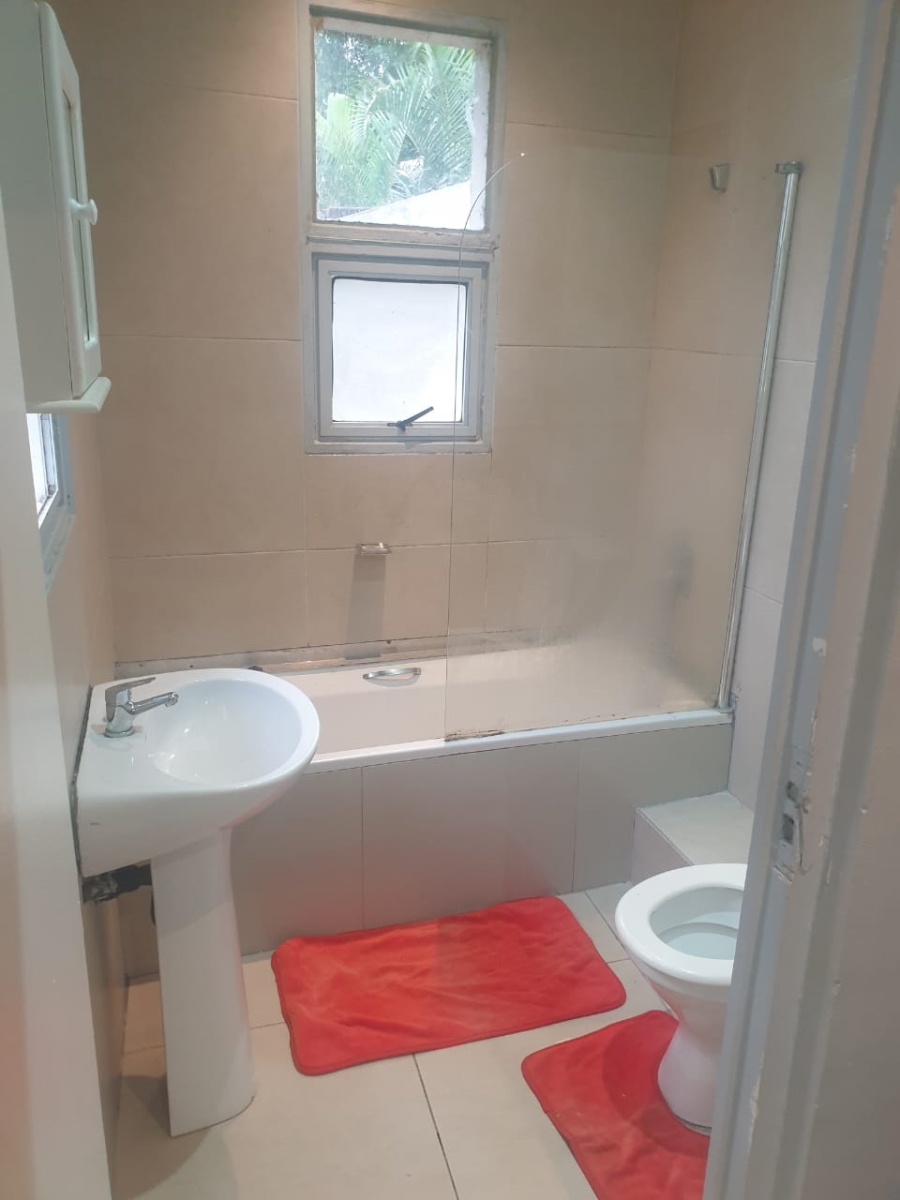 6 Bedroom Property for Sale in Moseley Park KwaZulu-Natal