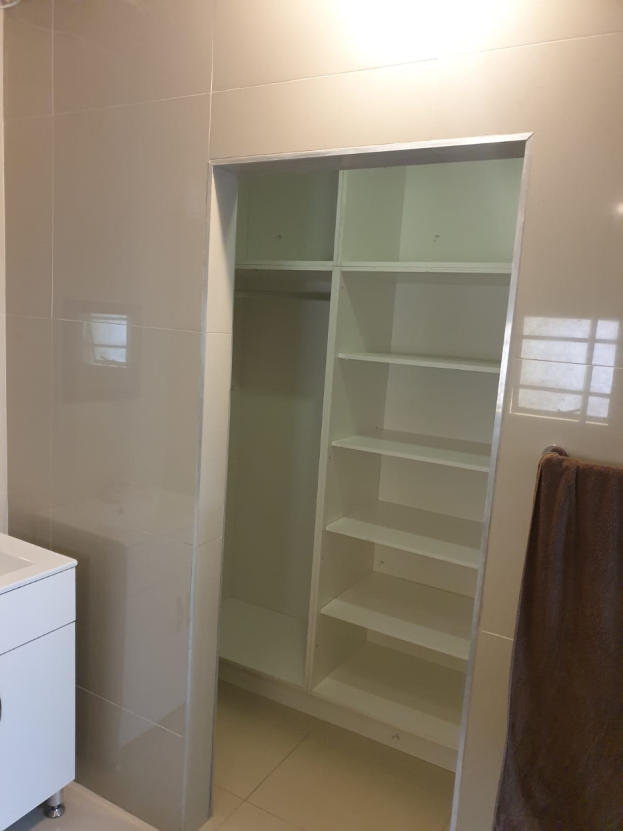 6 Bedroom Property for Sale in Moseley Park KwaZulu-Natal