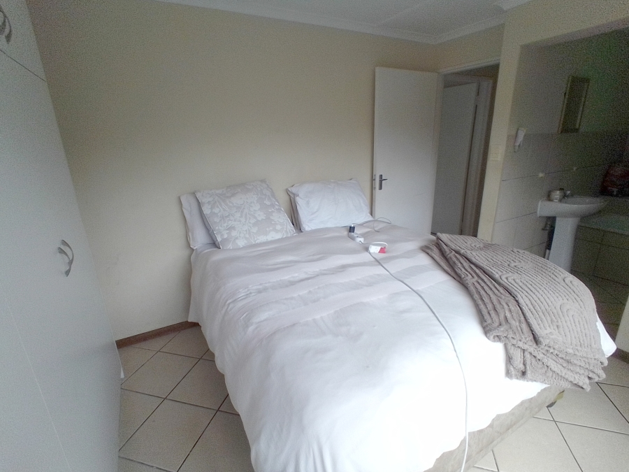 To Let 3 Bedroom Property for Rent in ZSM Industrial KwaZulu-Natal