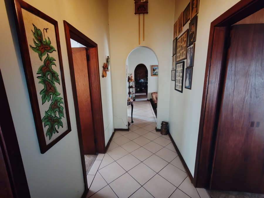 4 Bedroom Property for Sale in Prestbury KwaZulu-Natal