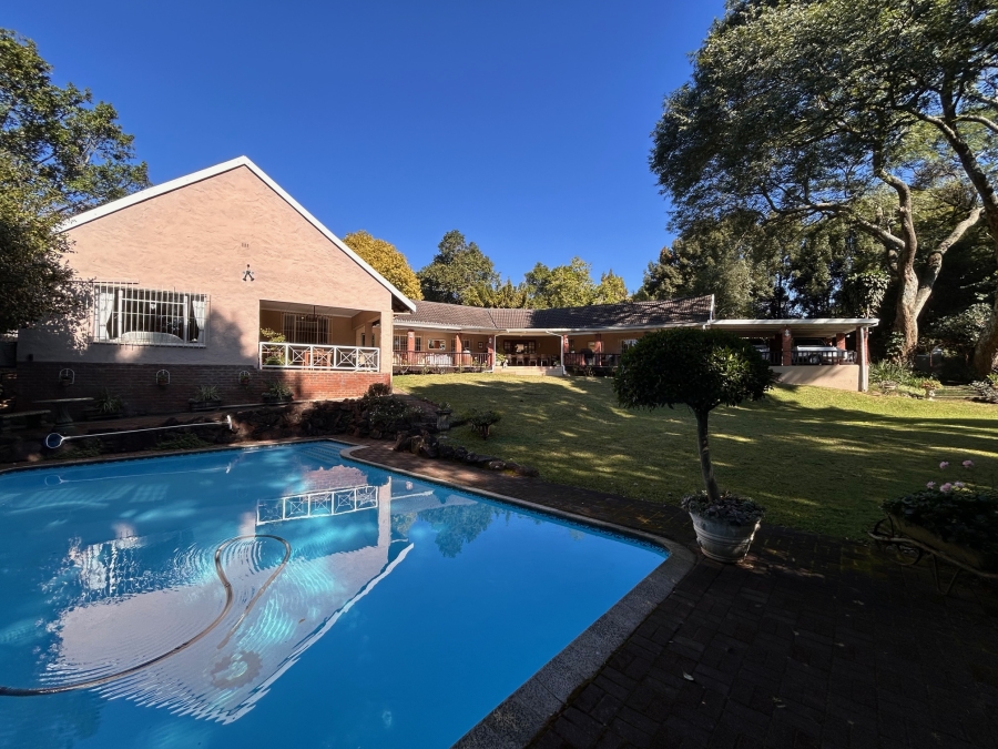 5 Bedroom Property for Sale in Athlone KwaZulu-Natal