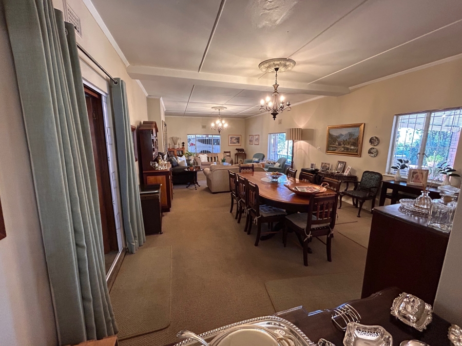 5 Bedroom Property for Sale in Athlone KwaZulu-Natal