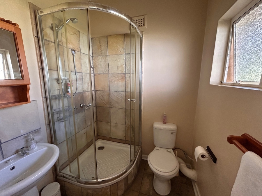 5 Bedroom Property for Sale in Athlone KwaZulu-Natal