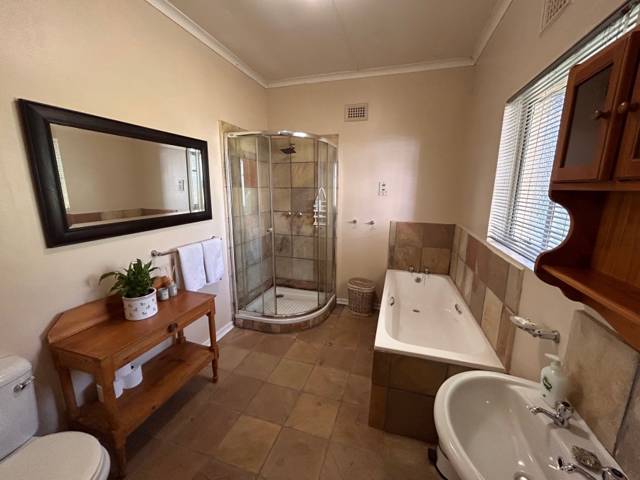 5 Bedroom Property for Sale in Athlone KwaZulu-Natal