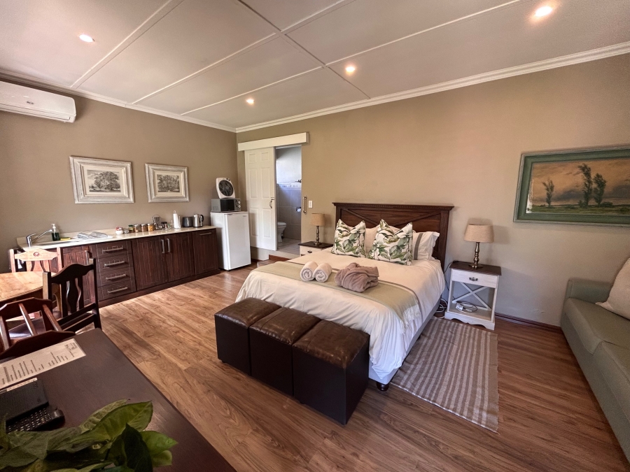 5 Bedroom Property for Sale in Athlone KwaZulu-Natal