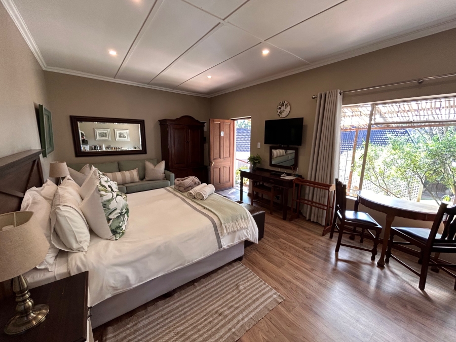 5 Bedroom Property for Sale in Athlone KwaZulu-Natal