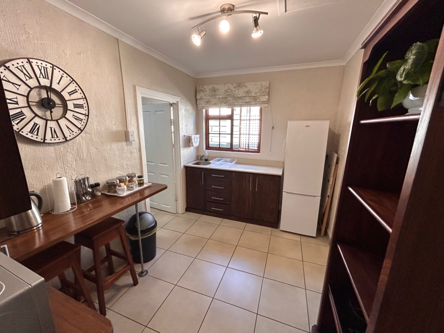 5 Bedroom Property for Sale in Athlone KwaZulu-Natal