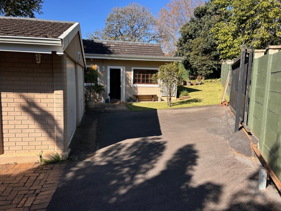 5 Bedroom Property for Sale in Athlone KwaZulu-Natal