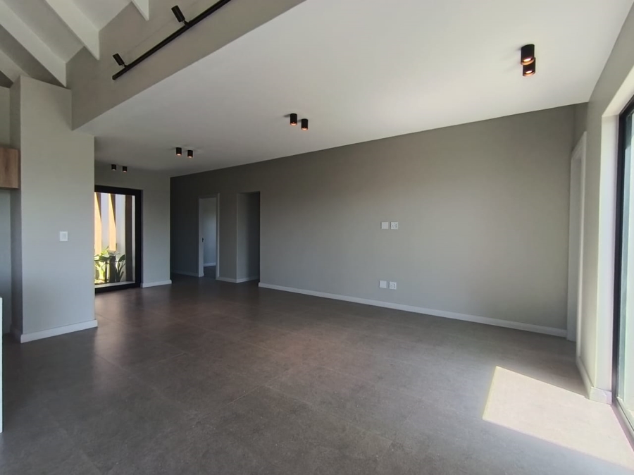 4 Bedroom Property for Sale in Springvale Country Estate KwaZulu-Natal