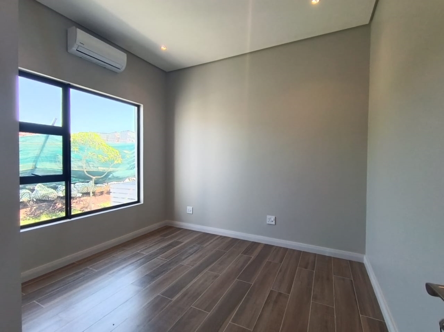 4 Bedroom Property for Sale in Springvale Country Estate KwaZulu-Natal