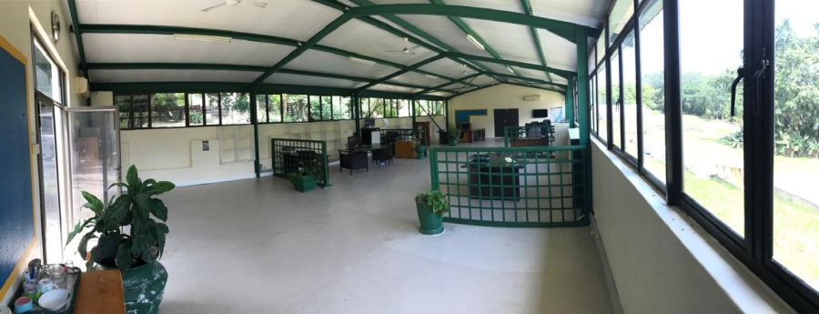 To Let Commercial Property for Rent in Umhlali KwaZulu-Natal