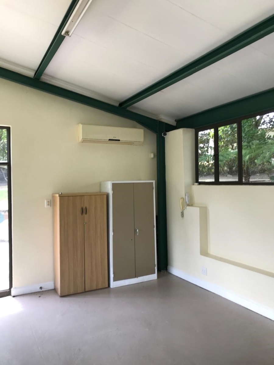 To Let Commercial Property for Rent in Umhlali KwaZulu-Natal