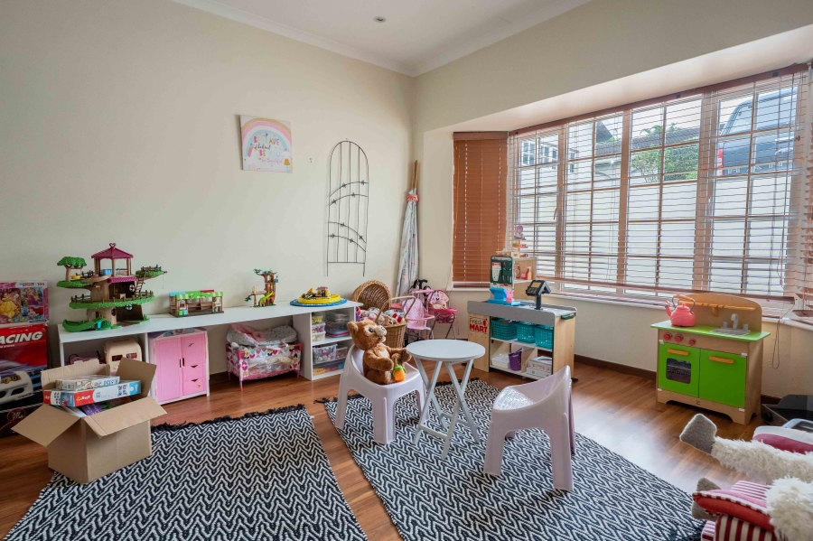 4 Bedroom Property for Sale in Clifton Park KwaZulu-Natal